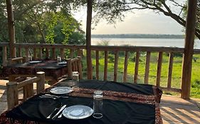 Murchison Giraffe Camp